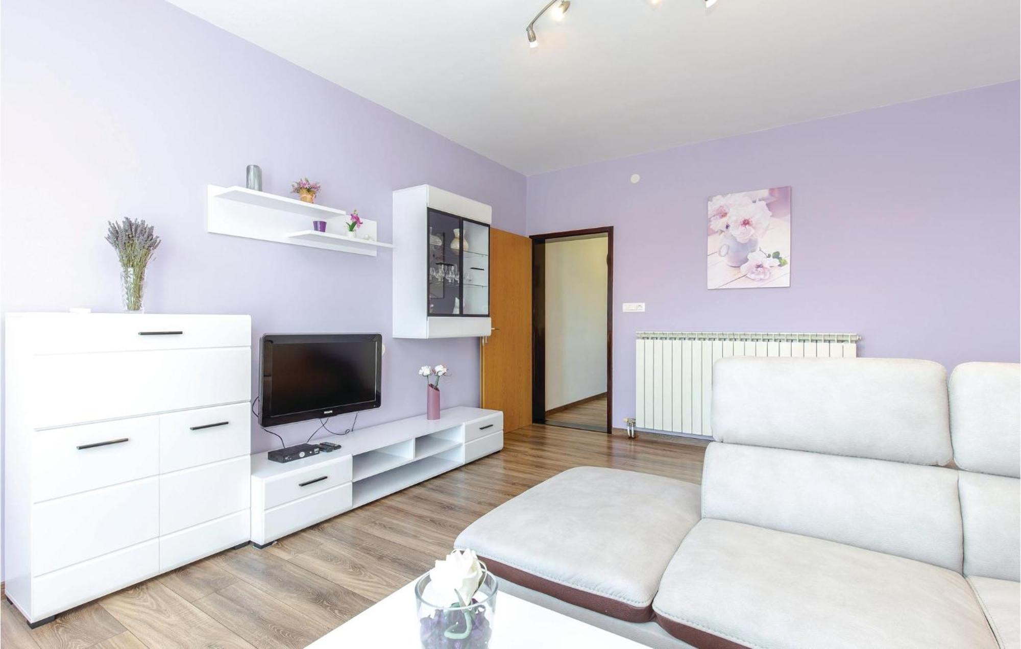 Gorgeous Apartment In Crikvenica With Kitchen Eksteriør bilde